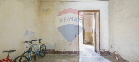 3 bedrooms House in Aci Castello, Italy No. 165049 5