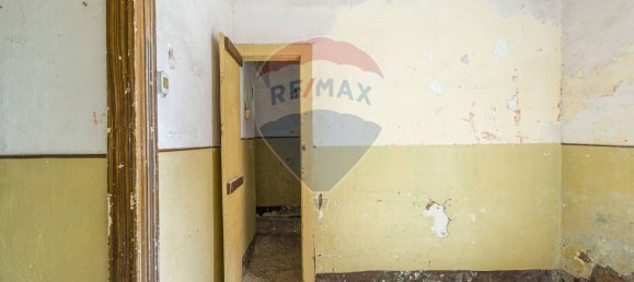 3 bedrooms House in Aci Castello, Italy No. 165049 10