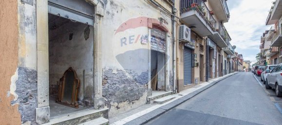 3 bedrooms House in Aci Castello, Italy No. 165049 18