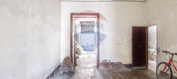 3 bedrooms House in Aci Castello, Italy No. 165049 8