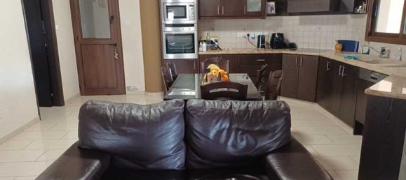 4 bedrooms House in Ypsonas, Cyprus No. 13280 13