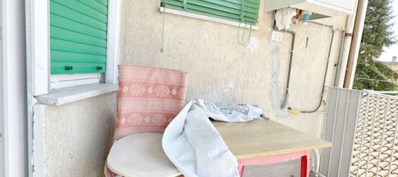 Apartamento de 3 divisões em Pescia, Italy N.º 103001 11