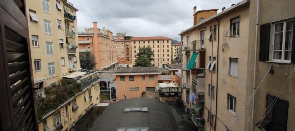 Apartamento de 7 habitaciónes en La Spezia, Italy No. 172360 10