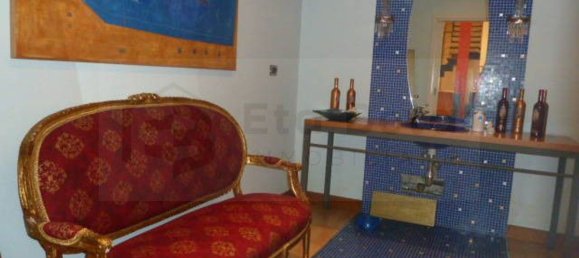 550m² Office in Padua, Italy No. 91916 9