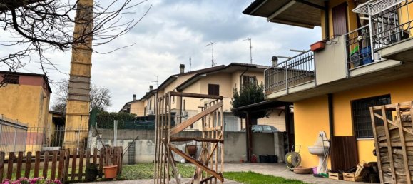 Дом с 4 комнатами в Сесто эд Унити, Италия № 192747 6