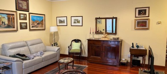 Дом с 4 комнатами в Сесто эд Унити, Италия № 192747 8