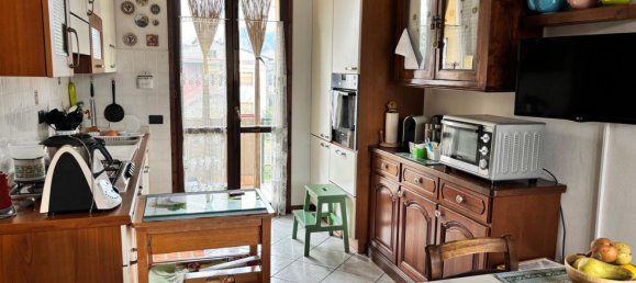 Дом с 4 комнатами в Сесто эд Унити, Италия № 192747 10