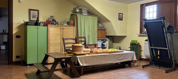 Дом с 4 комнатами в Сесто эд Унити, Италия № 192747 30