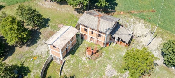 3 rooms Villa in Viano, Italy No. 265995 24