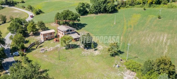 3 rooms Villa in Viano, Italy No. 265995 15