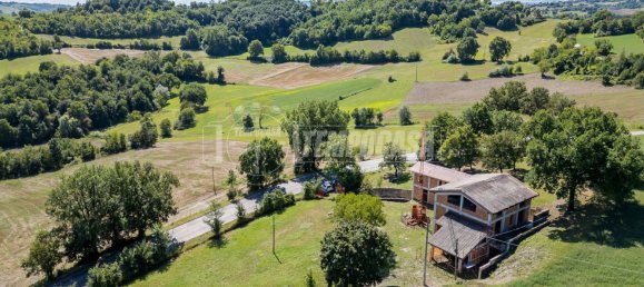 3 rooms Villa in Viano, Italy No. 265995 28