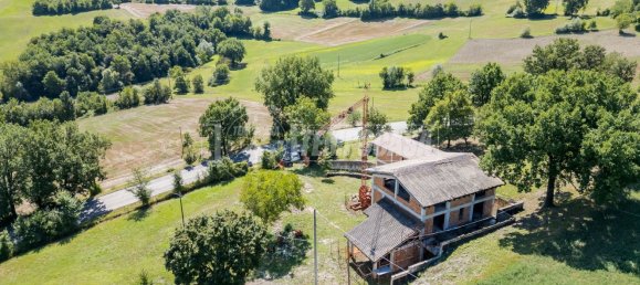 3 rooms Villa in Viano, Italy No. 265995 17