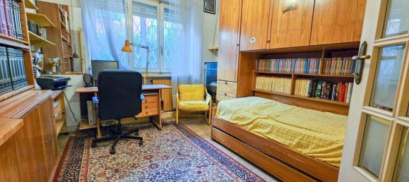 5 rooms Apartment in Rome, Italy No. 8833 10