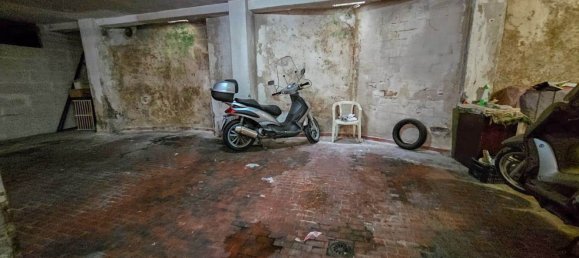 5 rooms Apartment in Rome, Italy No. 8833 21