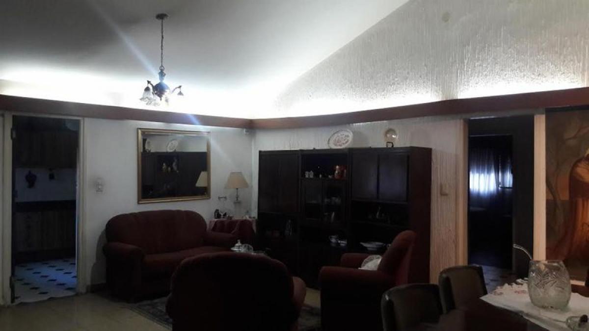 4 bedrooms House in Cordoba, Argentina No. 4601