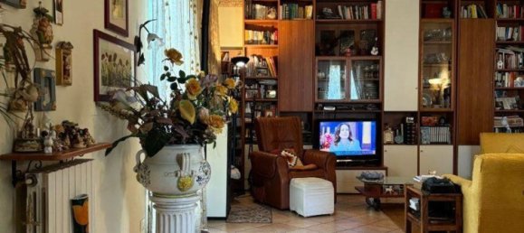 6 rooms House in Alessandria, Italy No. 49097 2
