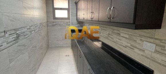 6 bedrooms Villa in Dubai, UAE No. 9126 10