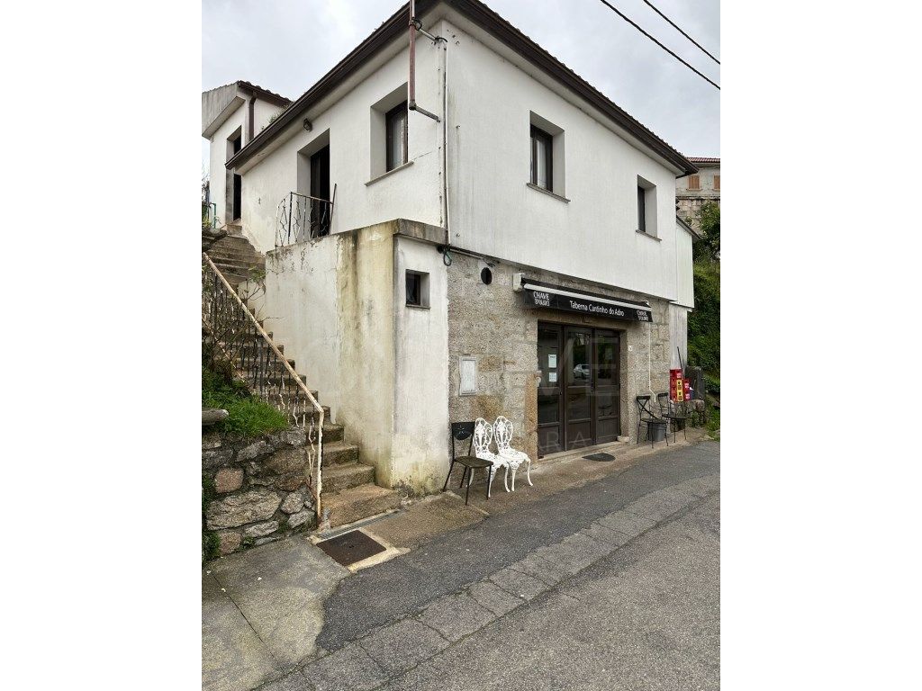 Gewerbliche Immobilie in Moncao, Portugal 120m², Nr. 200758