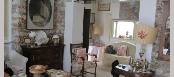 6-salle Villa à Forte dei Marmi, Italy No. 309988 4