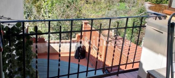 3 Schlafzimmer Wohnung in Campi Bisenzio, Italy, Nr. 49176 9