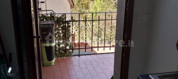 3 Schlafzimmer Wohnung in Campi Bisenzio, Italy, Nr. 49176 8