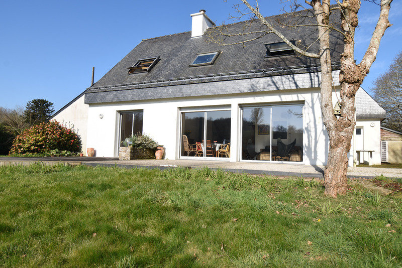 5 chambres Maison à Pluvigner, France No. 193652