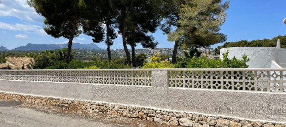 Villa de 4 dormitorios en Moraira, Spain No. 284983 2