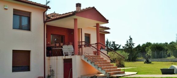 Вилла с 6 спальнями в Халкидики, Греция № 1335 8