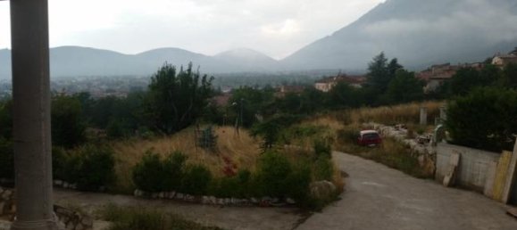 4 rooms Villa in Massa d'Albe, Italy No. 253479 3