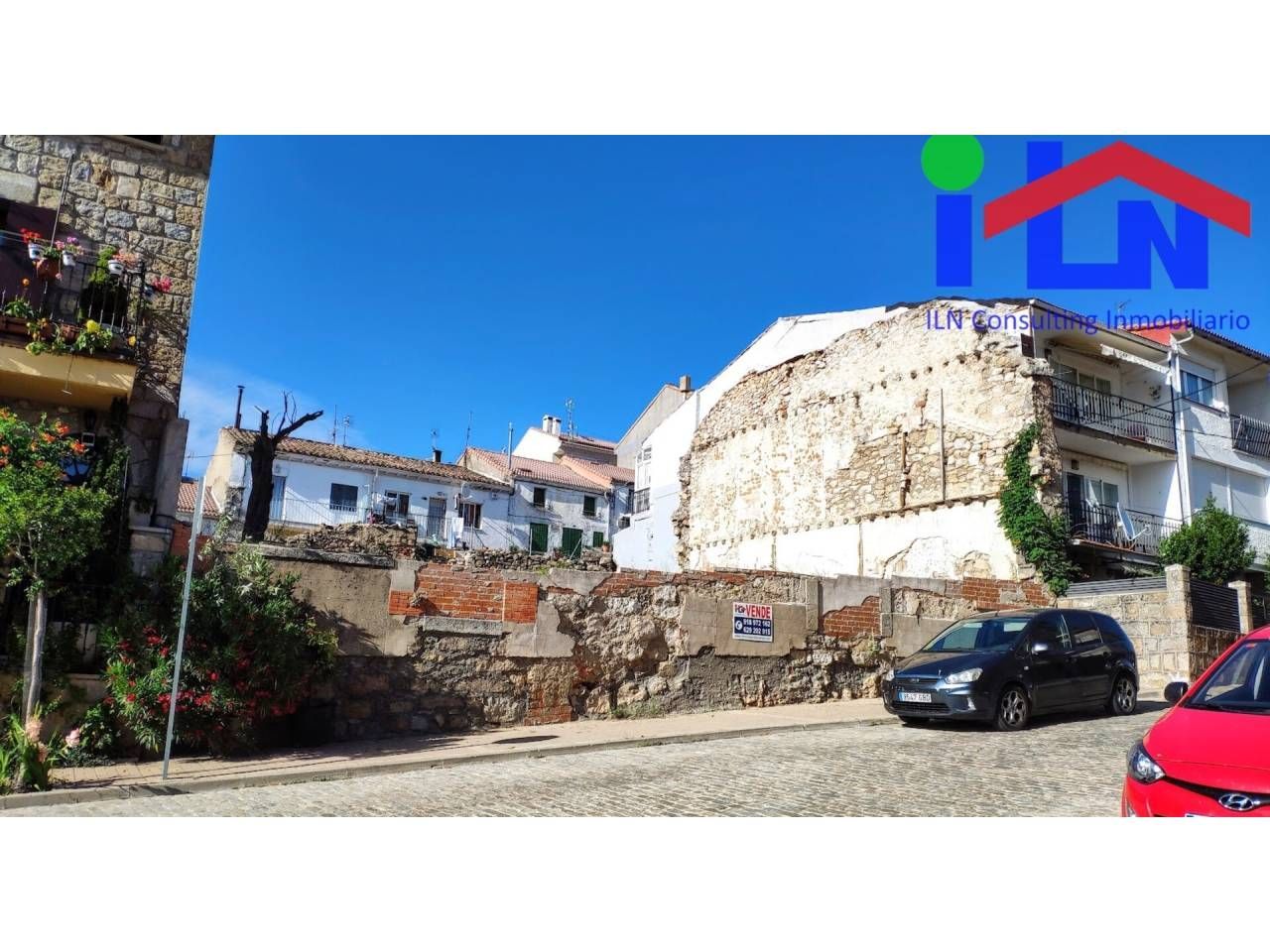  Land in Las Navas del Marques, Spain No. 91961