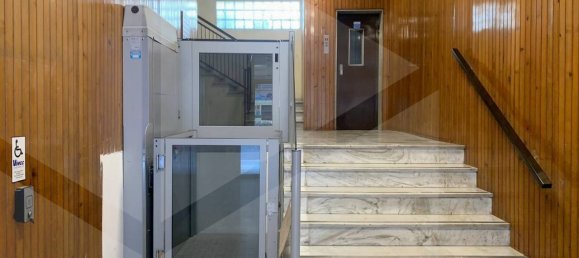 4-salle Appartement à Bari, Italy No. 31167 9