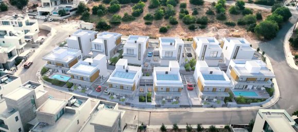 3 Schlafzimmer Villa in Paphos, Cyprus, Nr. 15111 3