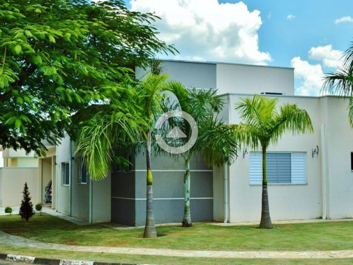 Дом с 3 спальнями в Сан-Паулу, Бразилия № 480415