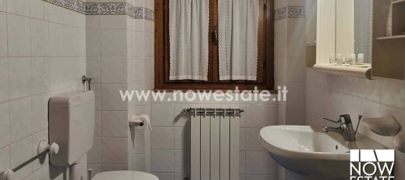 Villa de 17 dormitorios en Poppi, Italy No. 52105 31