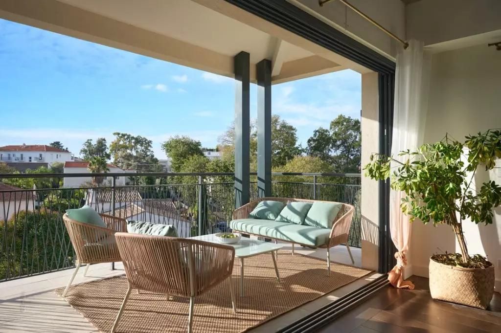 3 bedrooms Penthouse in Antibes, France No. 241879