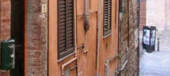 3 bedrooms Apartment in Fabriano, Italy No. 374747 10