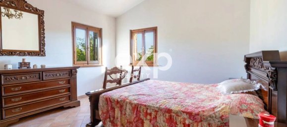 3 bedrooms House in Ancona, Italy No. 263535 18