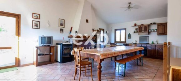 3 bedrooms House in Ancona, Italy No. 263535 10