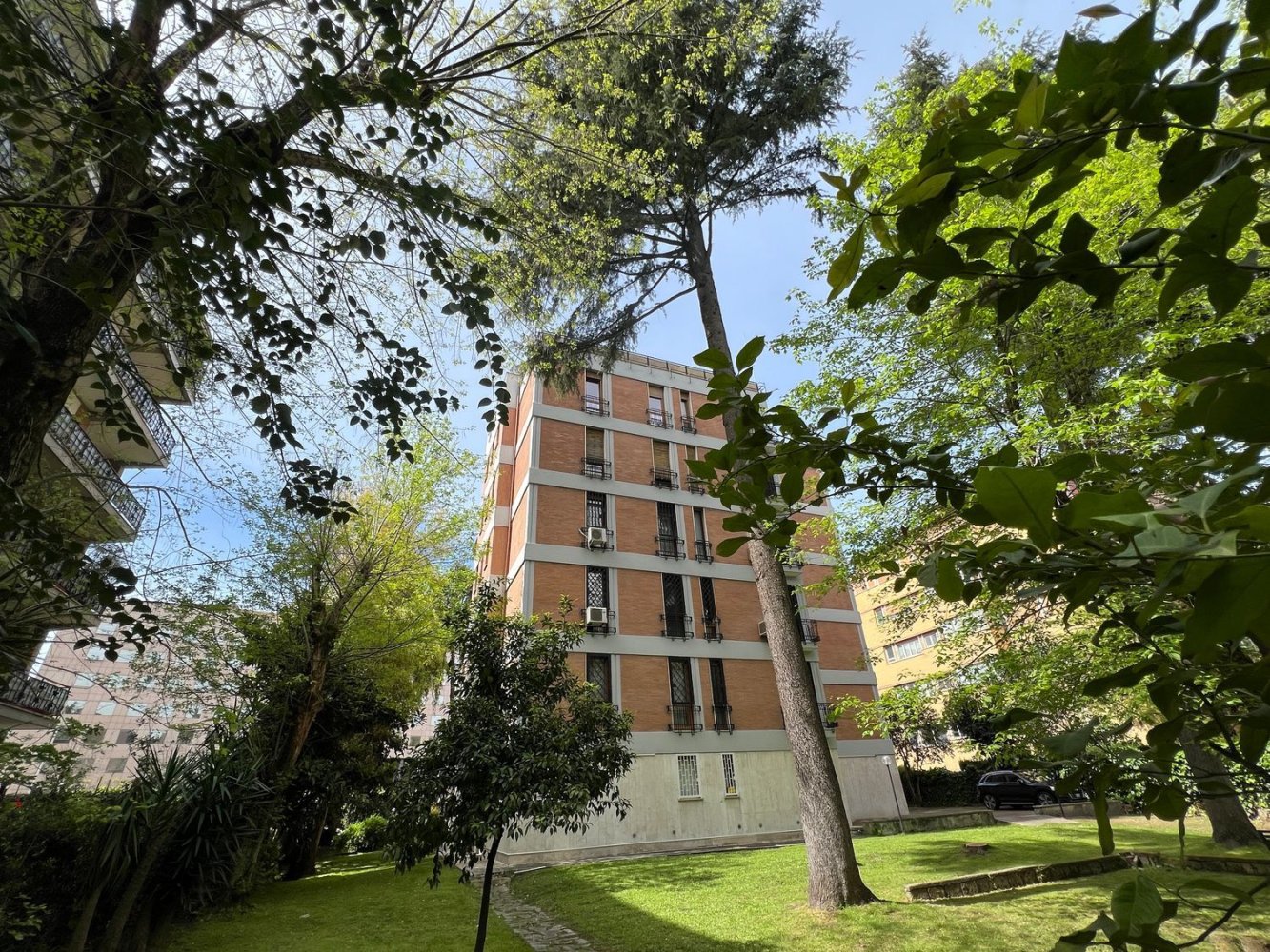 Apartamento de 6 habitaciónes en Rome, Italy No. 195529