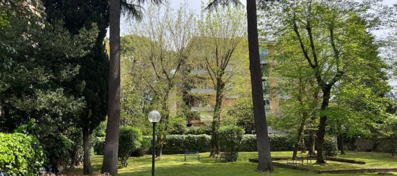 Apartamento de 6 habitaciónes en Rome, Italy No. 195529 3