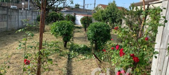 Casa de 2 dormitorios en Rambouillet, France No. 150154 2