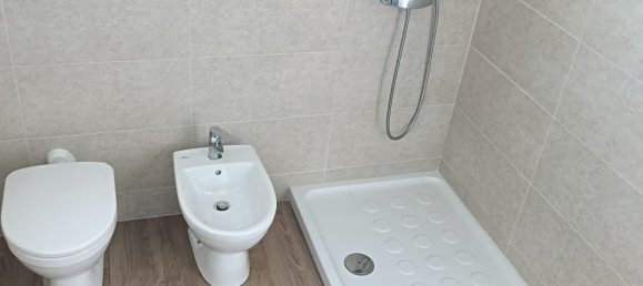 4 Schlafzimmer Wohnung in Aradeo, Italy, Nr. 343039 6