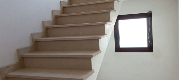 4 Schlafzimmer Wohnung in Aradeo, Italy, Nr. 343039 9