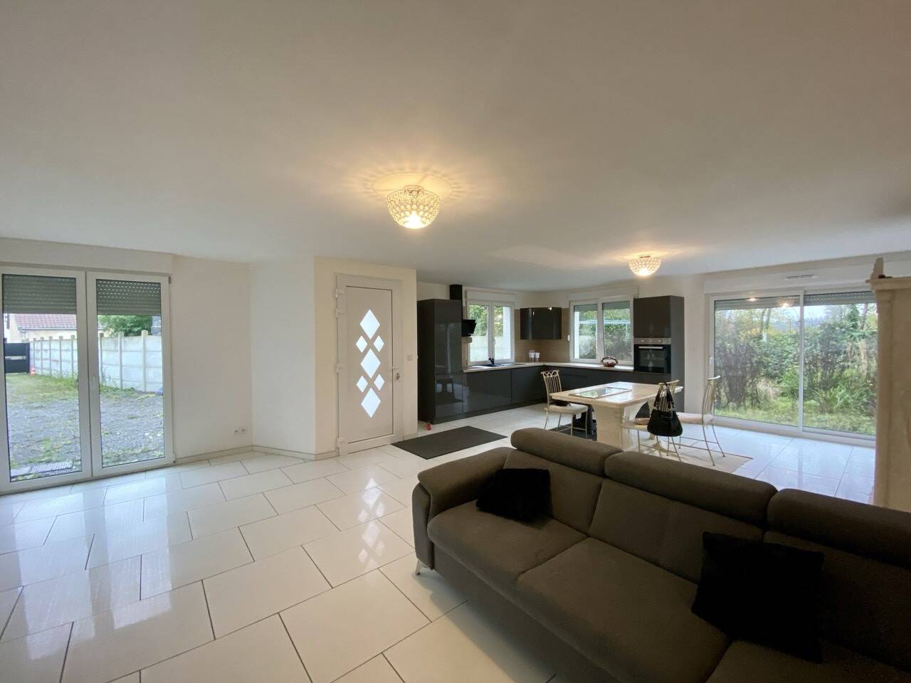 4 bedrooms House in Feignies, France No. 56628