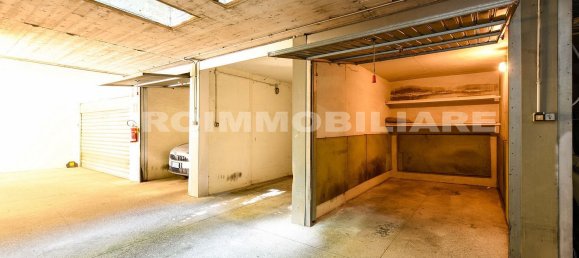 3 rooms Apartment in Brescia, Italy No. 237206 17