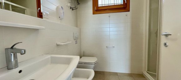 Ático de 3 dormitorios en Caorle, Italy No. 363640 7