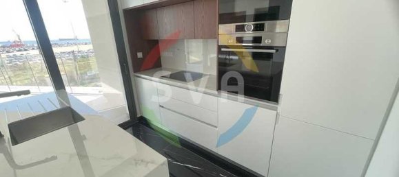 2 bedrooms Apartment in Larnaca, Cyprus No. 21483 9