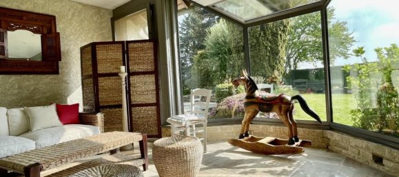 6 bedrooms Villa in Calvados, France No. 335838 11