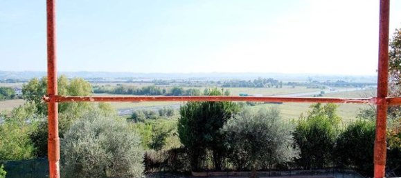 6 rooms House in Castelnuovo di Porto, Italy No. 68979 6