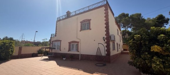 7 chambres Villa à Torrevieja, Spain No. 184796 17